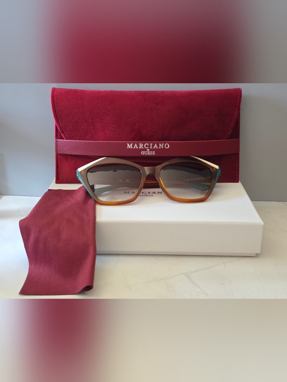 Marciano by Guess GM0832 Cat Eye Sunglasses Brown Teal Ivory Colorblock - Picture 2 of 6